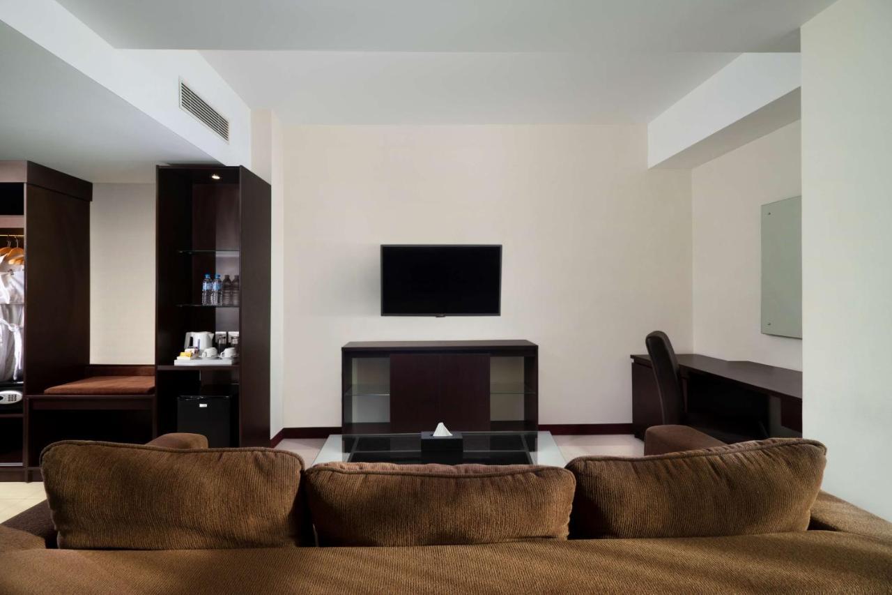 Best Western The Lagoon 4*